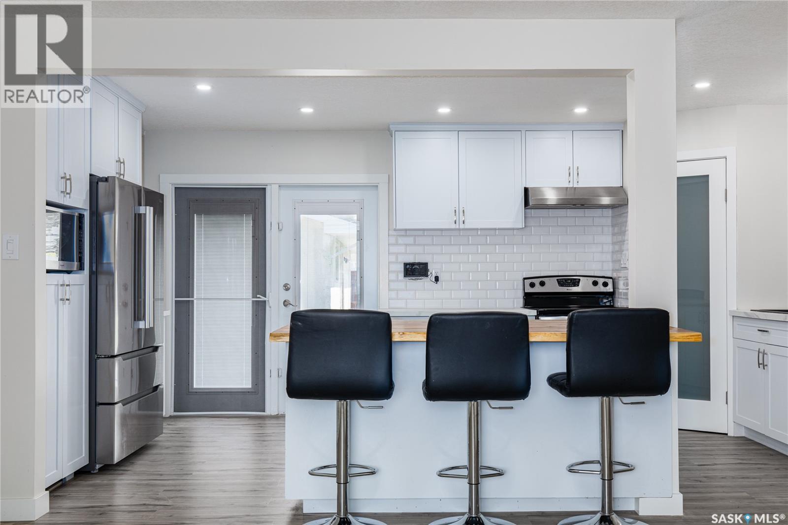 1337 7th AVENUE NW - 18