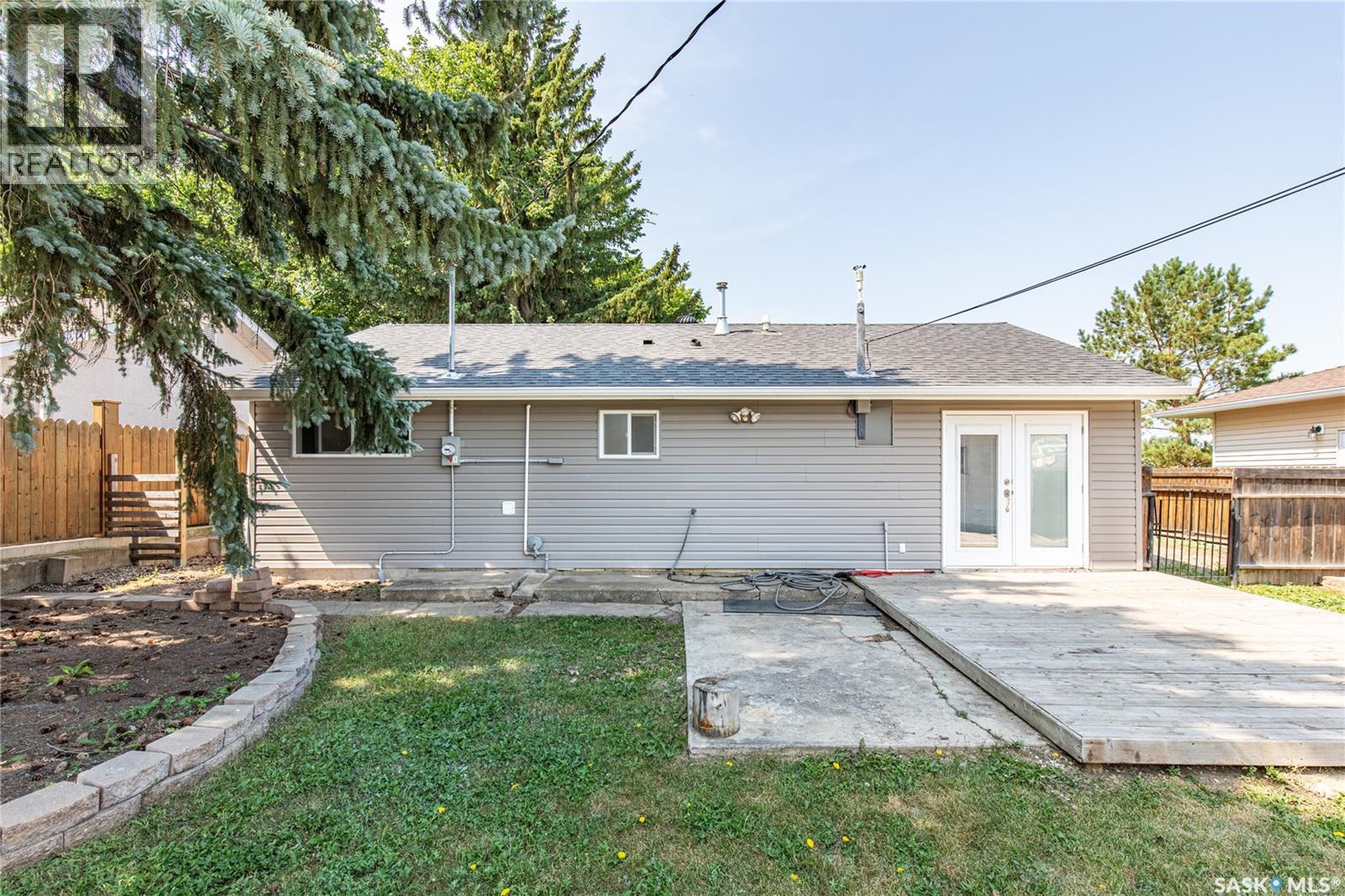 1337 7th AVENUE NW - 44