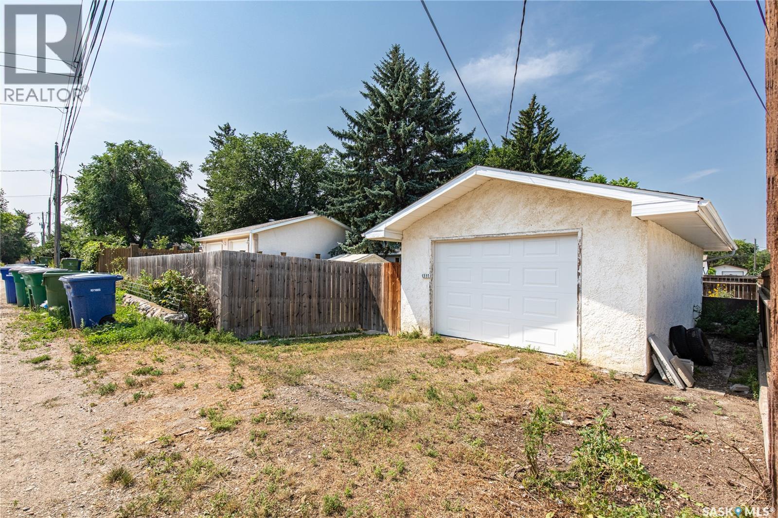1337 7th AVENUE NW - 52
