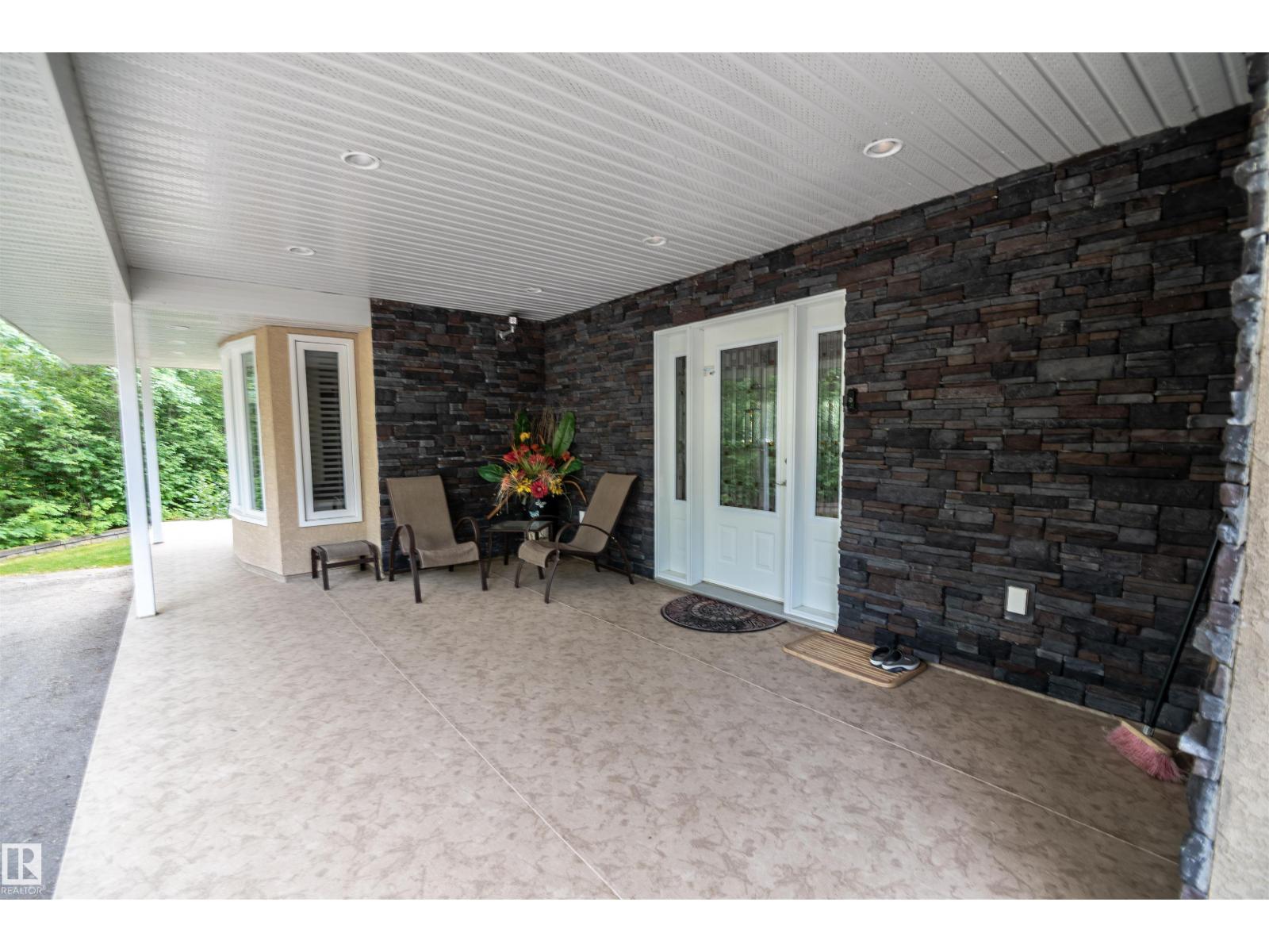 5631 49 ST - Image 65