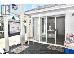 1572 Larchberry Way, Gibsons, BC V0N1V5 Photo 17