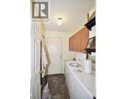 1572 Larchberry Way, Gibsons, BC V0N1V5 Photo 23