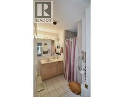 1572 Larchberry Way, Gibsons, BC V0N1V5 Photo 20
