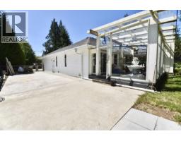 1572 Larchberry Way, Gibsons, BC V0N1V5 Photo 30