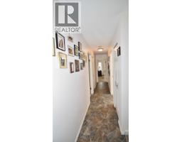 1572 Larchberry Way, Gibsons, BC V0N1V5 Photo 22