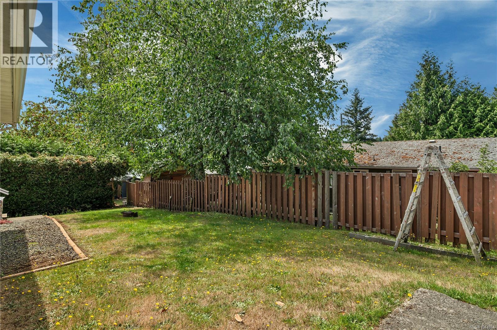 515 Oak Pl - Image 17