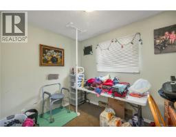 515 Oak Pl, Campbell River, BC V9W5S2 Photo 12