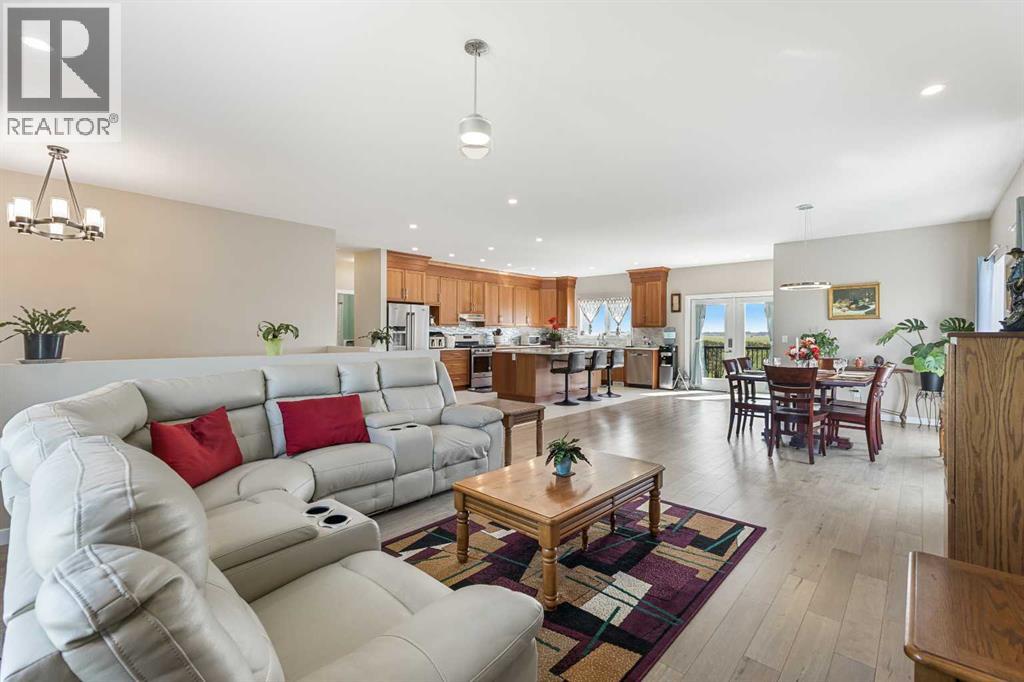 243077 Range Road 255 - Photo 9