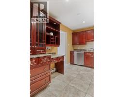 110 Domethilde Crescent Unit# 3, photo 5