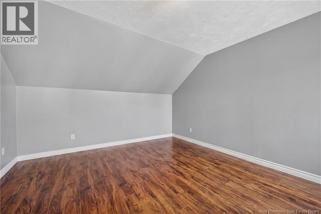 149 Royal Oaks Boulevard - 29