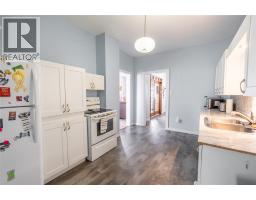 166 John Street, Sarnia, ON N7T2Y9 Photo 11