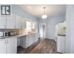 166 John Street, Sarnia, ON N7T2Y9 Photo 9