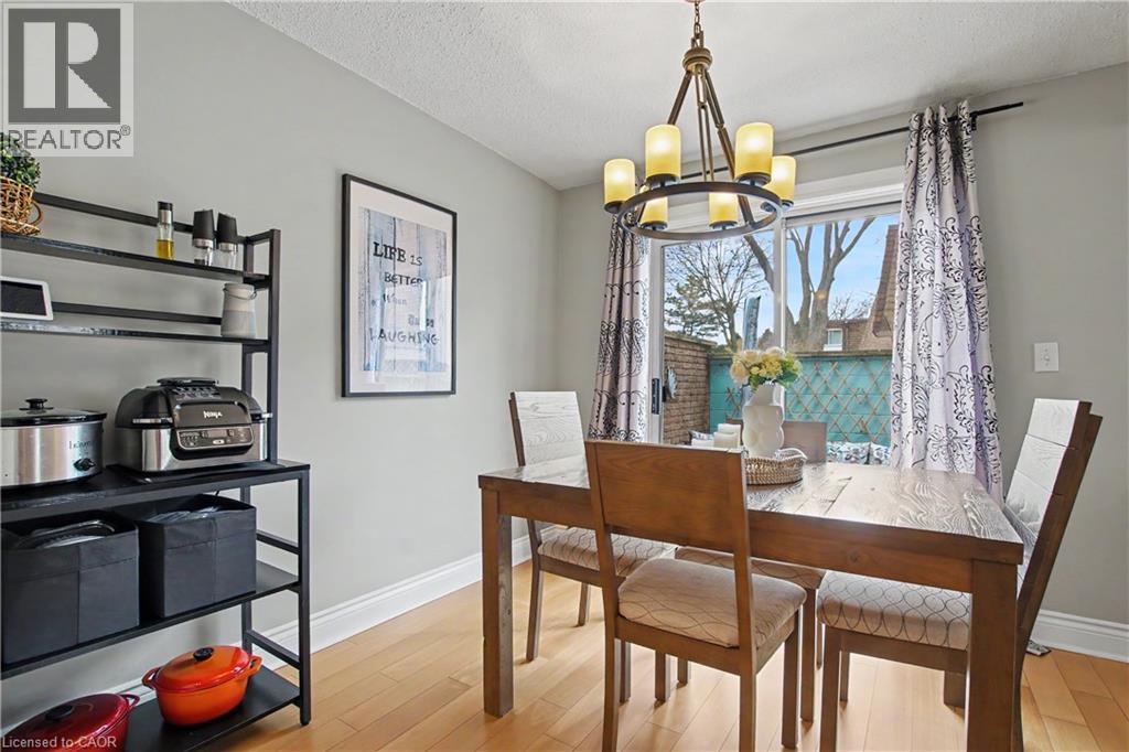 #4 661 FRANCIS Road - Image 11