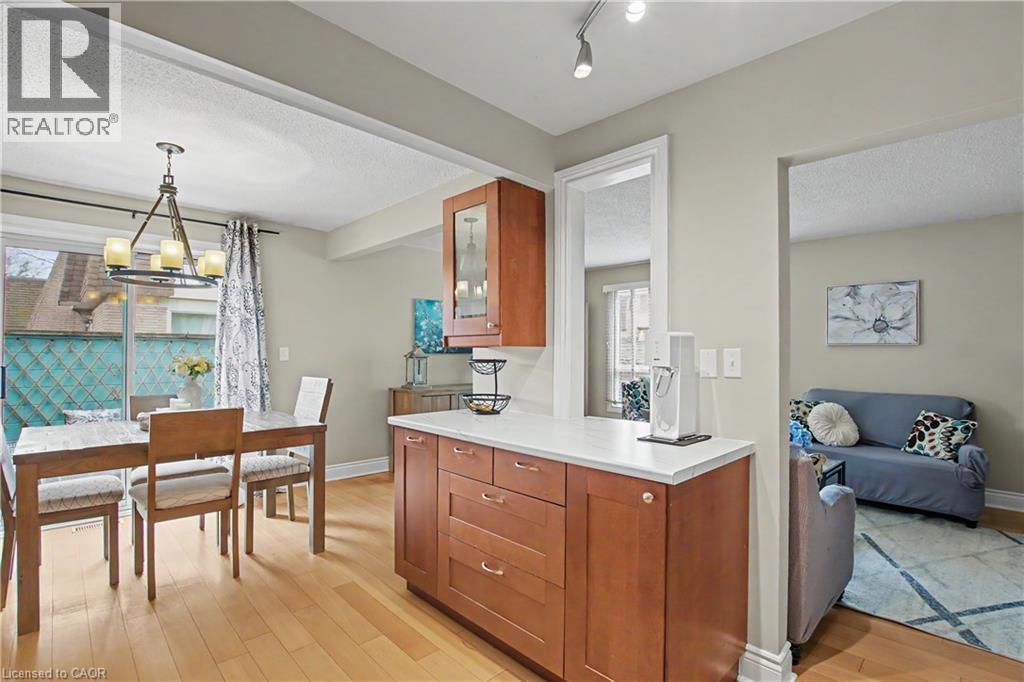 #4 661 FRANCIS Road - 8