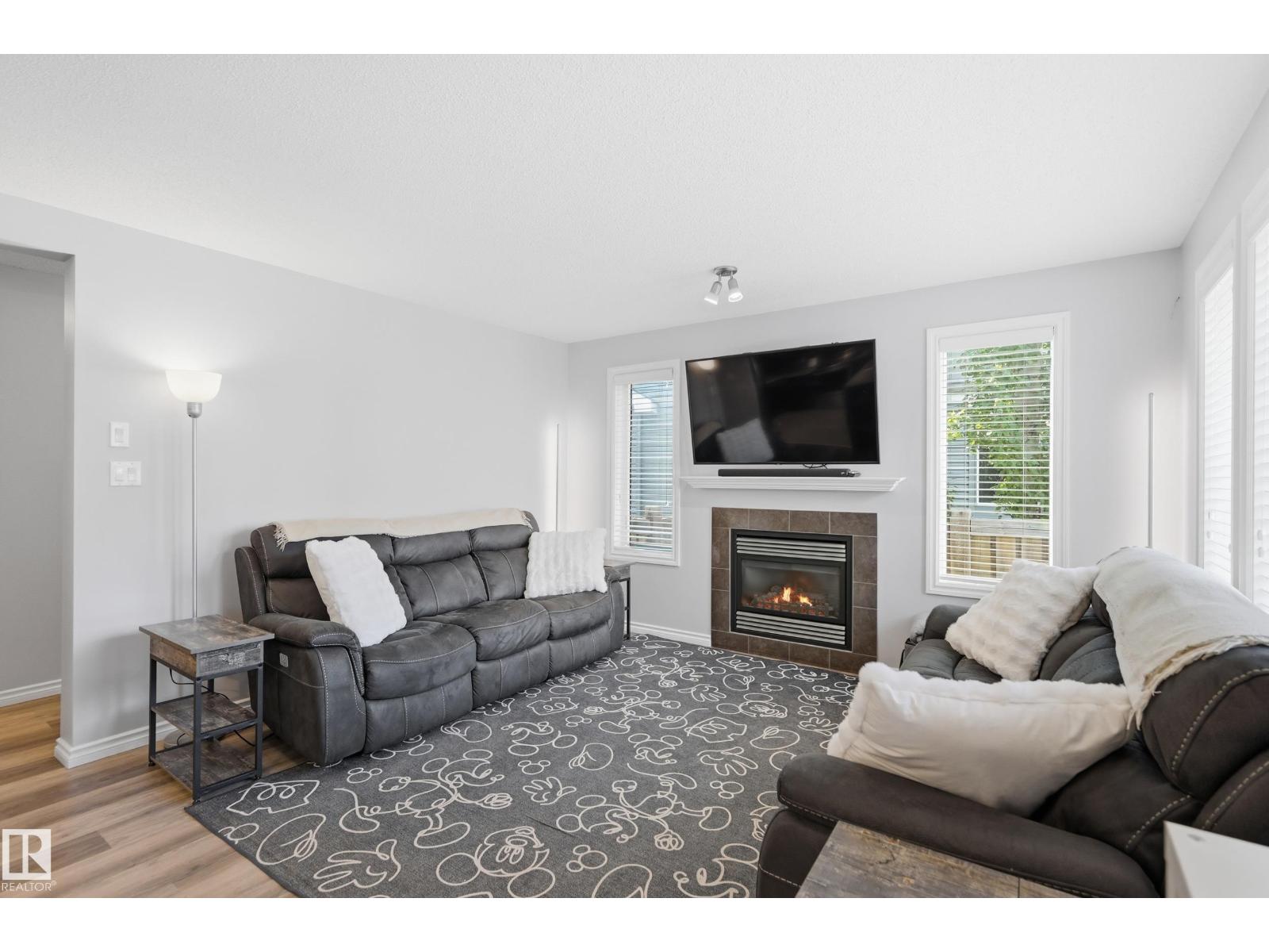 3606 Whitelaw BA NW - 15