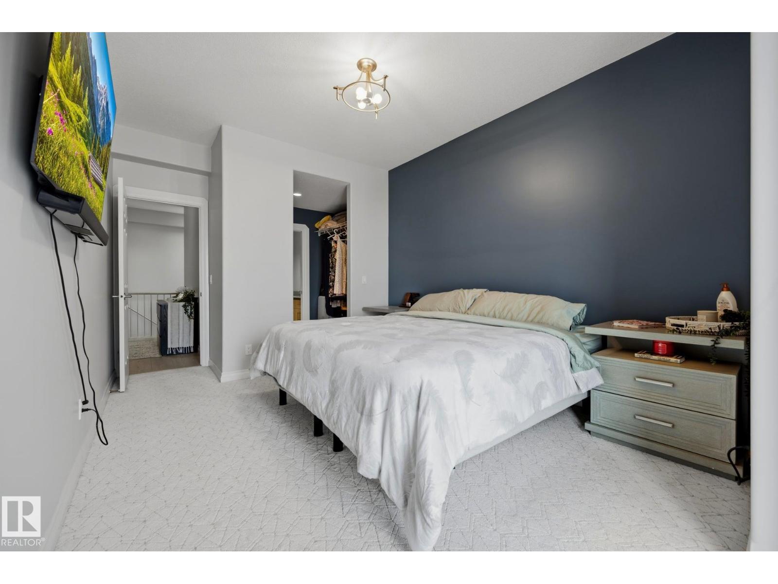 #201 10625 KINGSWAY AV NW - 22
