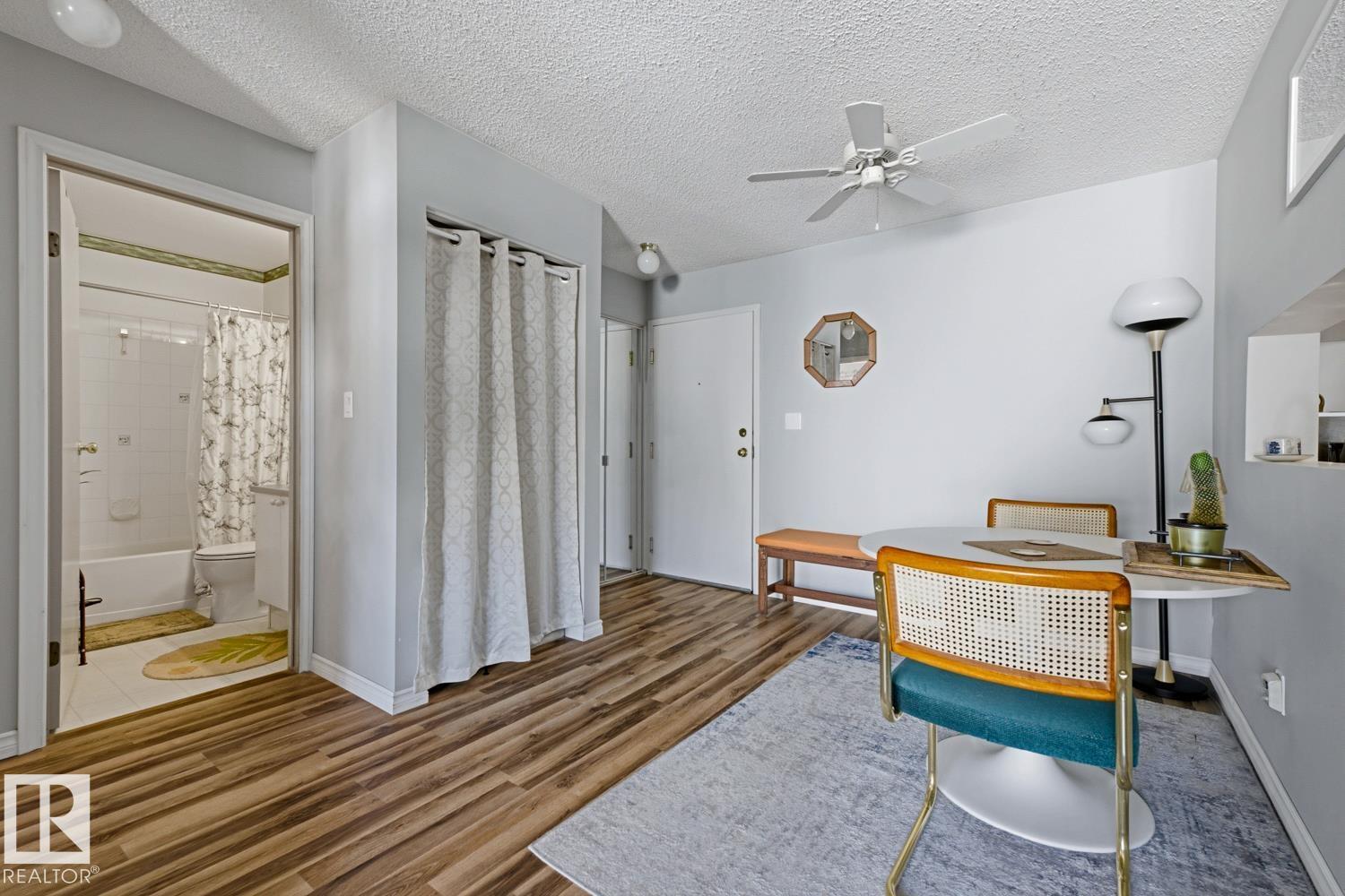 #428 2520 50 ST NW - 7