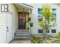 3pc Bathroom - 1579 Napier Place, Kamloops, BC V2B7S1 Photo 11