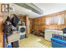 1579 Napier Place, Kamloops, BC V2B7S1 Photo 24
