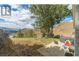 Kitchen - 1579 Napier Place, Kamloops, BC V2B7S1 Photo 8