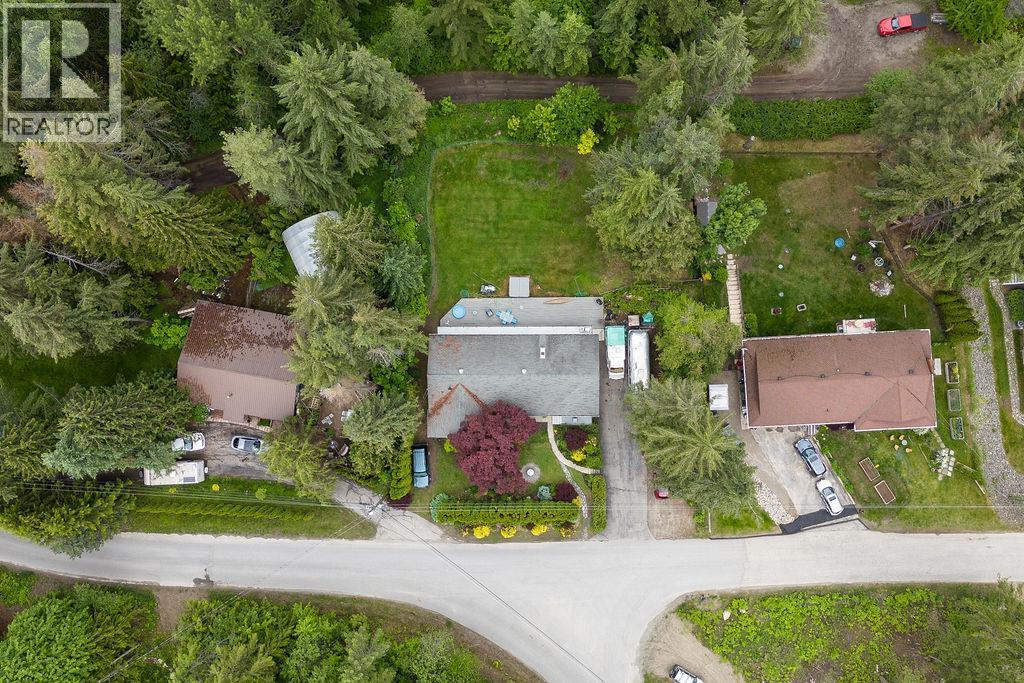  2527 Islandview Road, Blind Bay