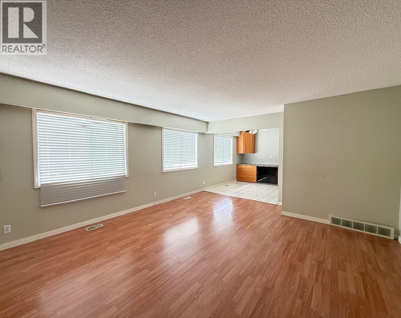 970 WESTERN AVENUE - Image 6