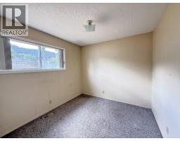 970 Western Avenue, Williams Lake, BC V2G2J6 Photo 10