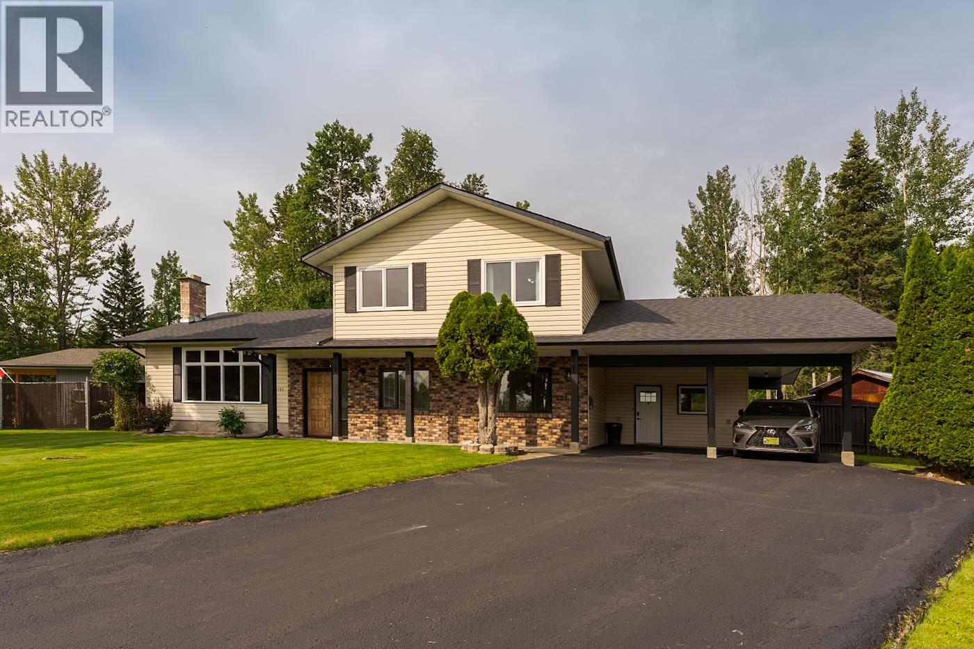 8195 PRINCE EDWARD PLACE - 2