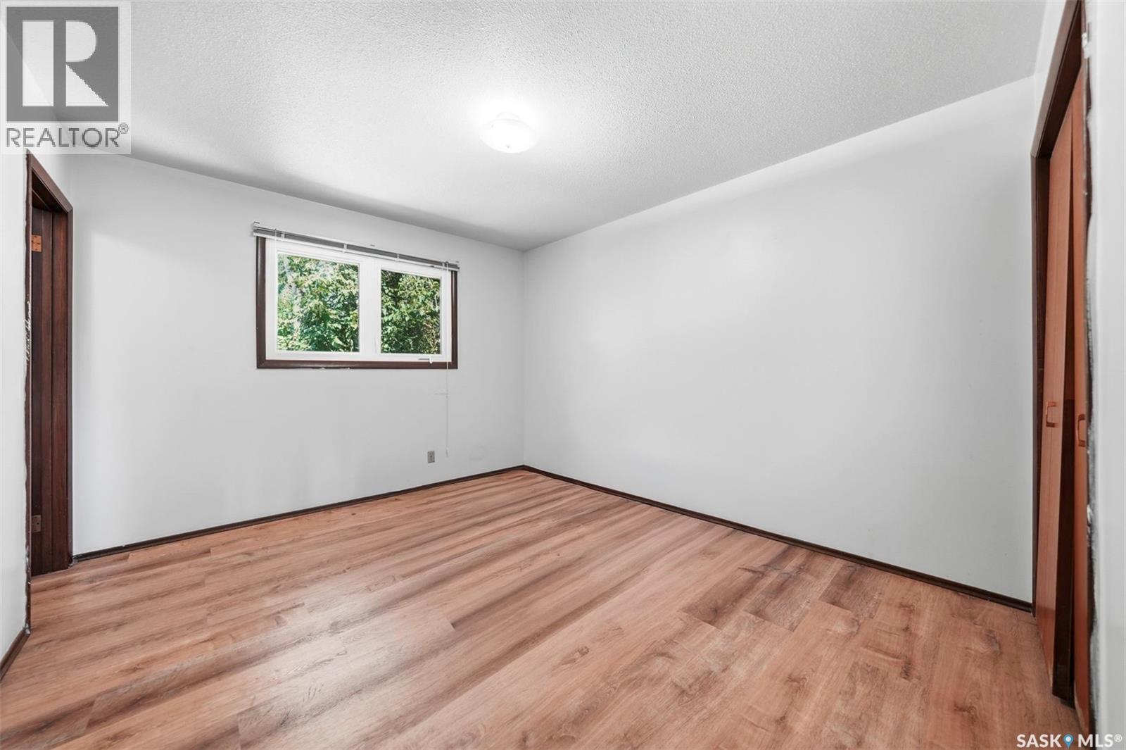 206 Carleton DRIVE - Image 14