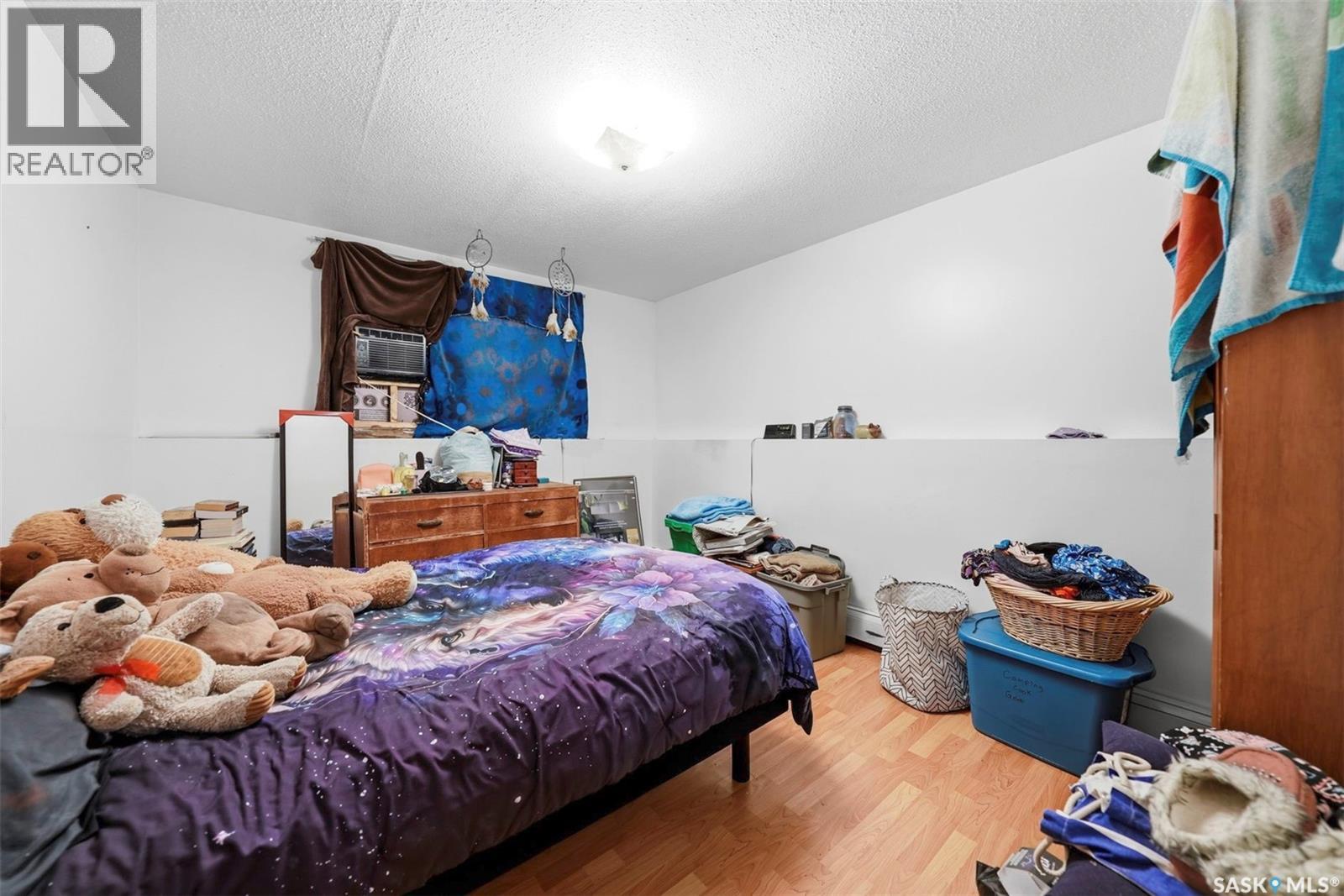 206 Carleton DRIVE - Image 32
