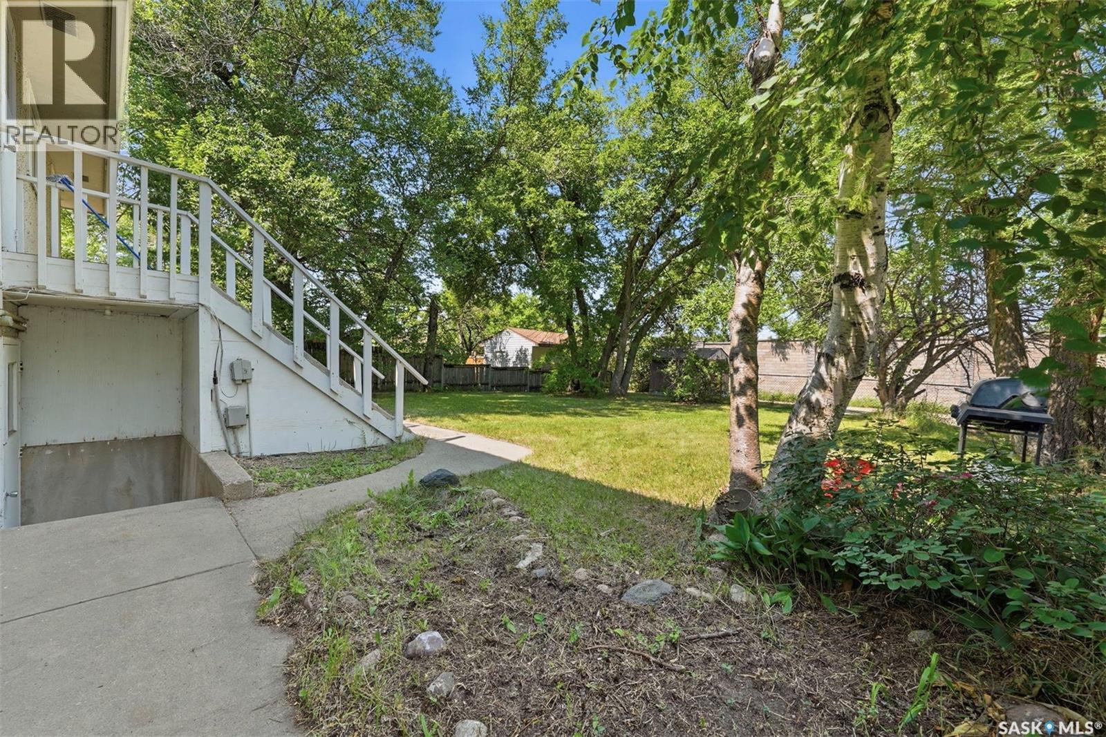 206 Carleton DRIVE - Image 38