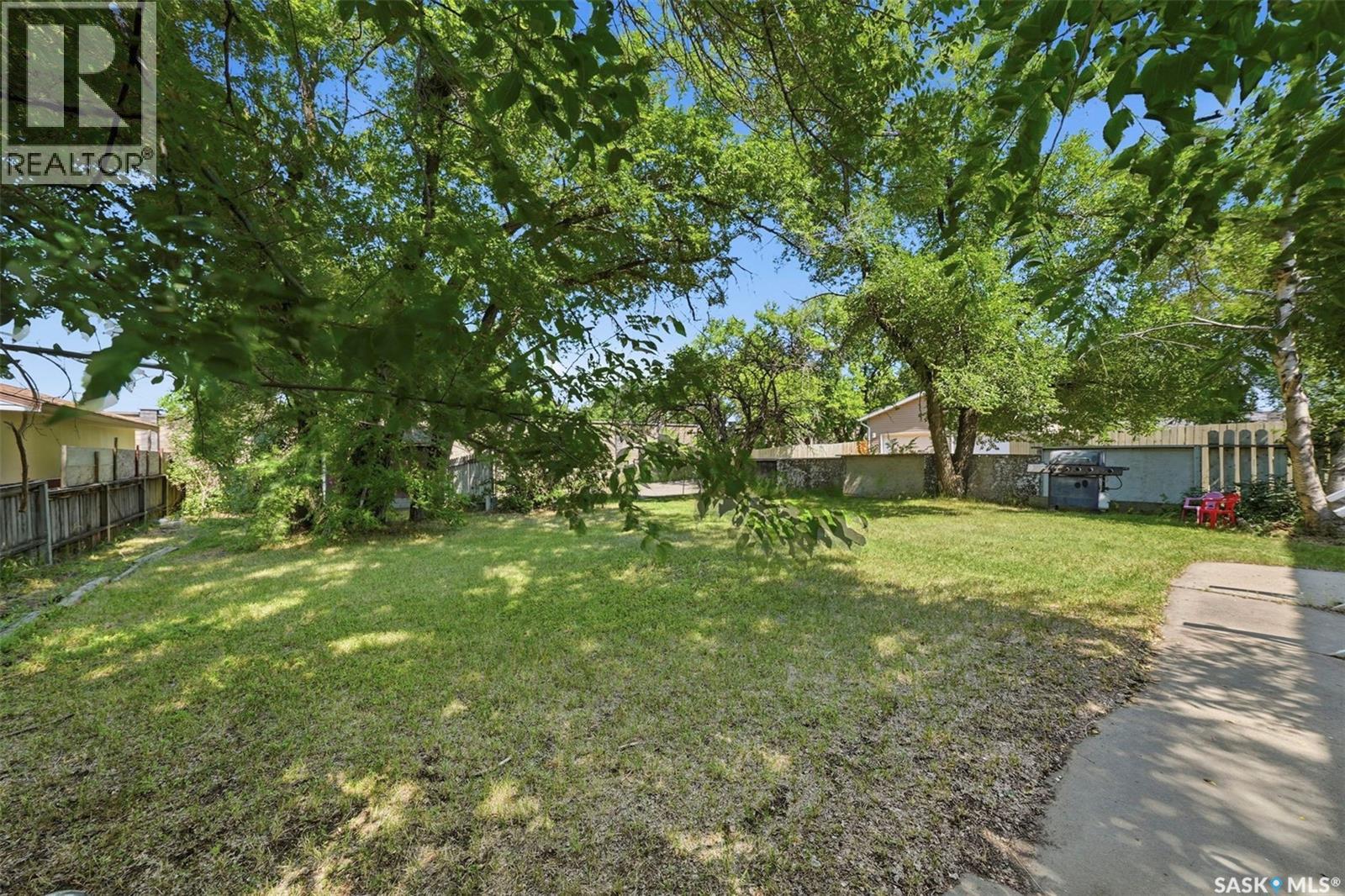 206 Carleton DRIVE - Image 42
