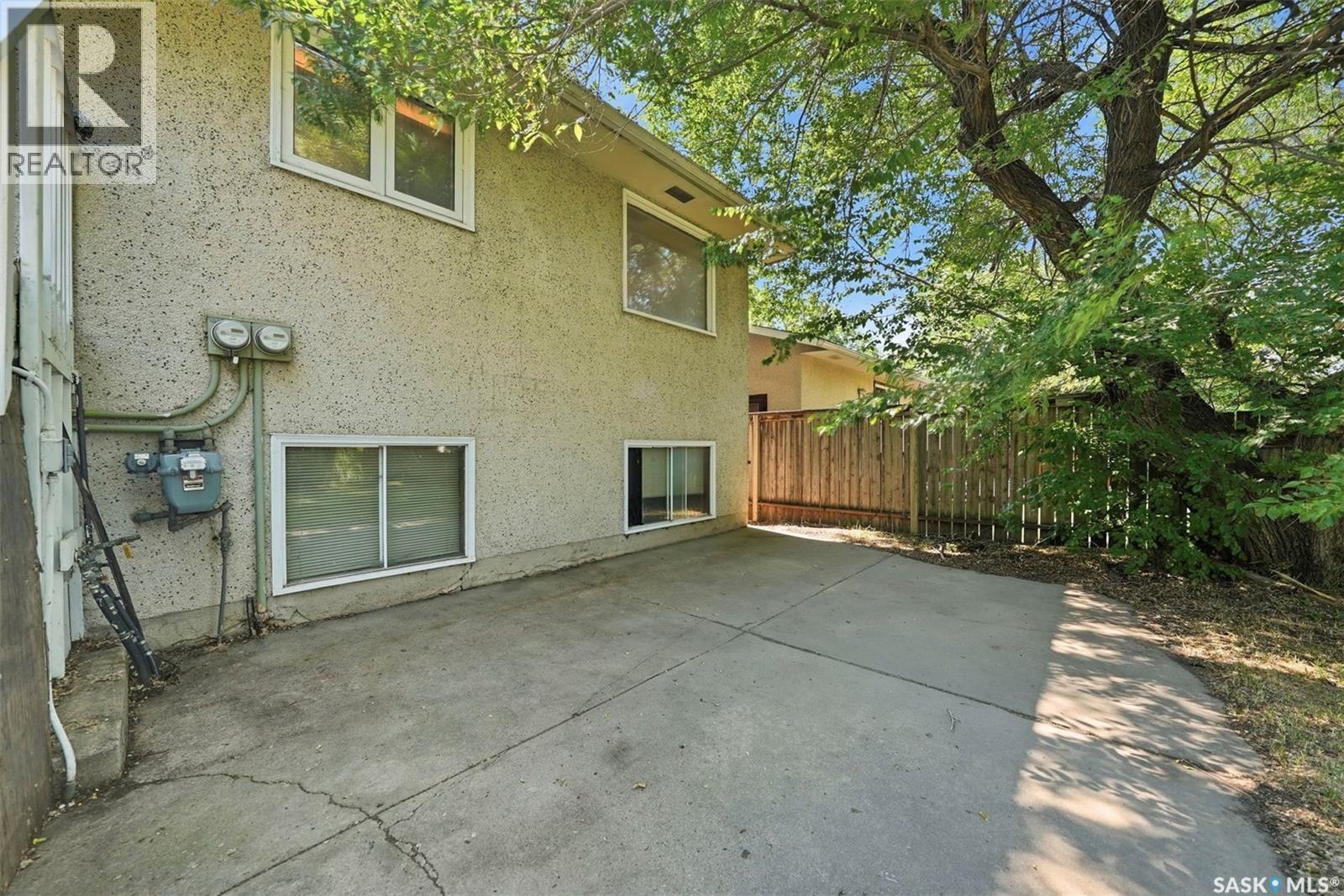206 Carleton DRIVE - Image 40