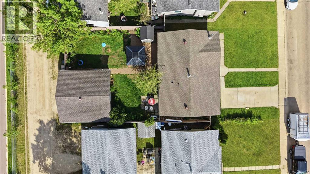 6124 Hamilton Drive - 33