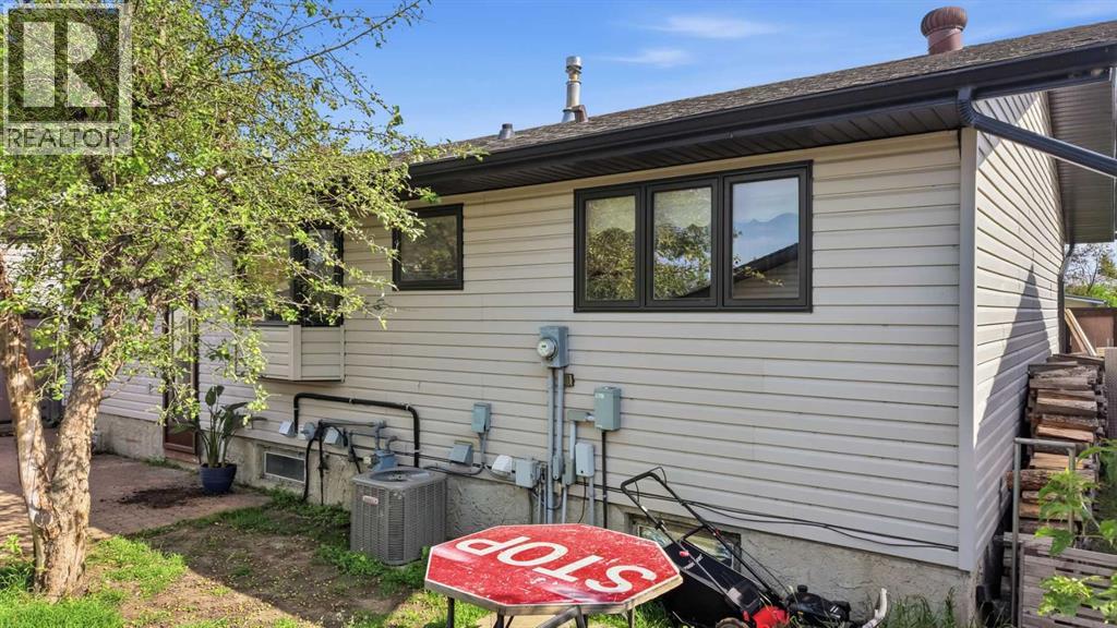 6124 Hamilton Drive - 40