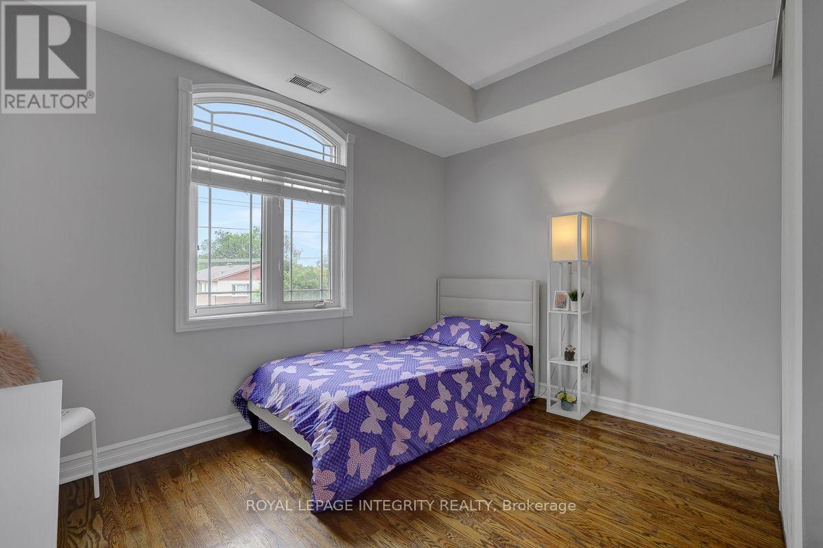 2 Bed, 1 Bath Apartment for Rent in Ottawa – 402 – 711 CHURCHILL AVENUE N, Ottawa – MLS# X13625554 - Image 20