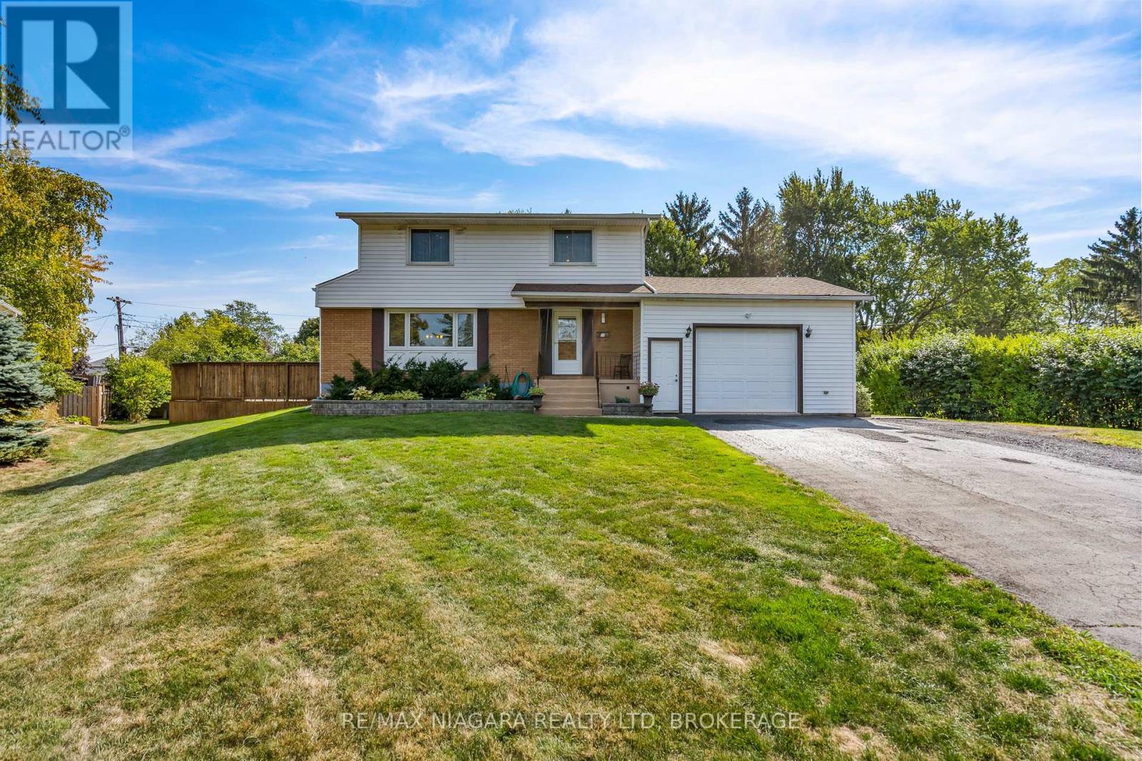 28 THORNCREST ROAD
