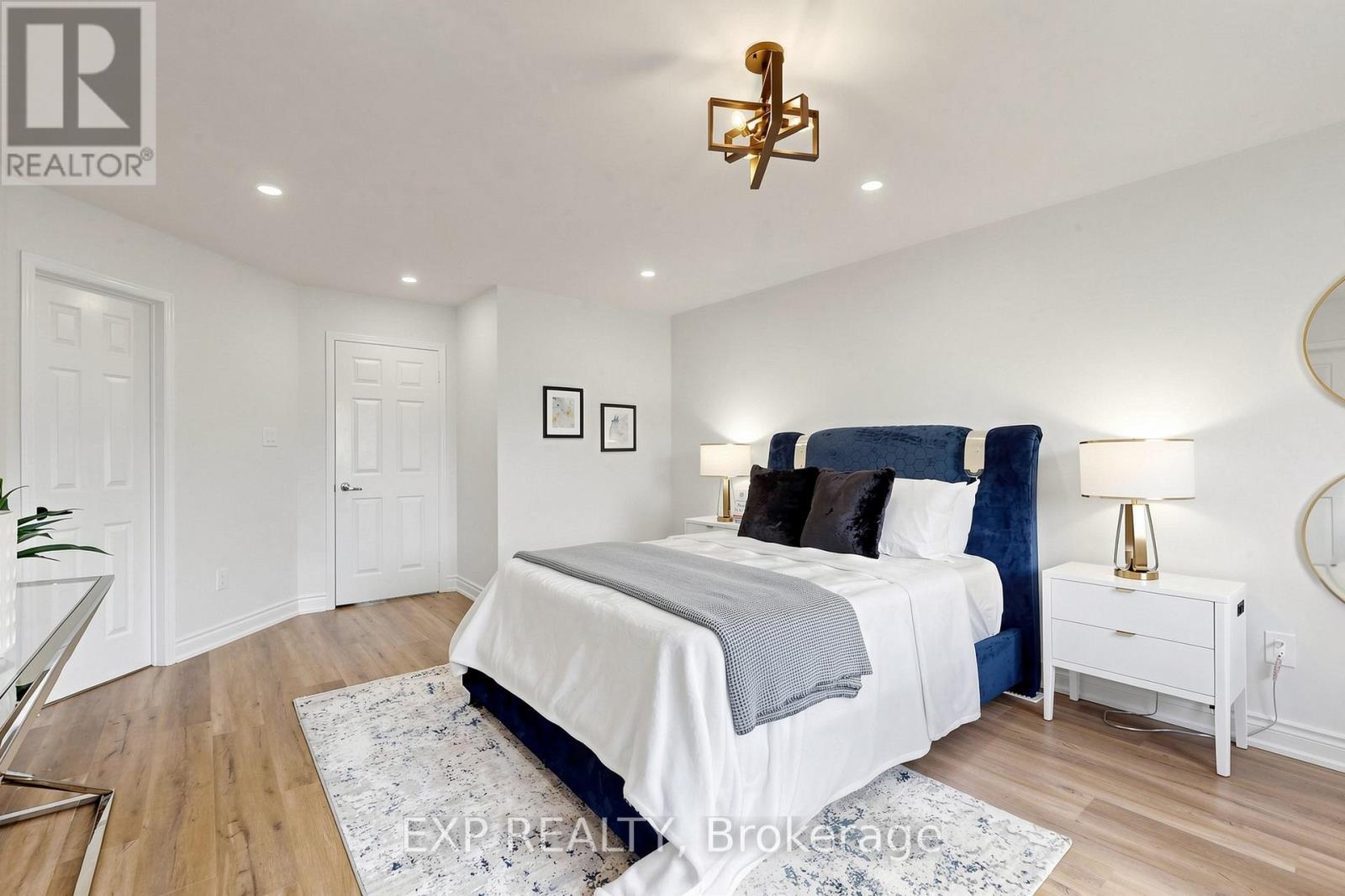 106 SMALES DRIVE - 14