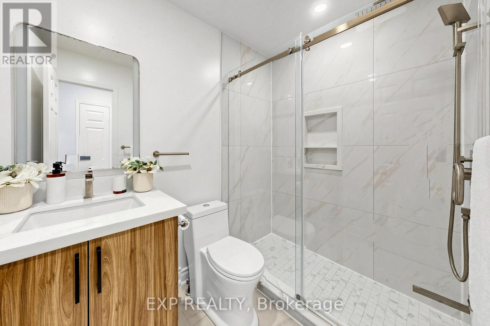 106 SMALES DRIVE - 23