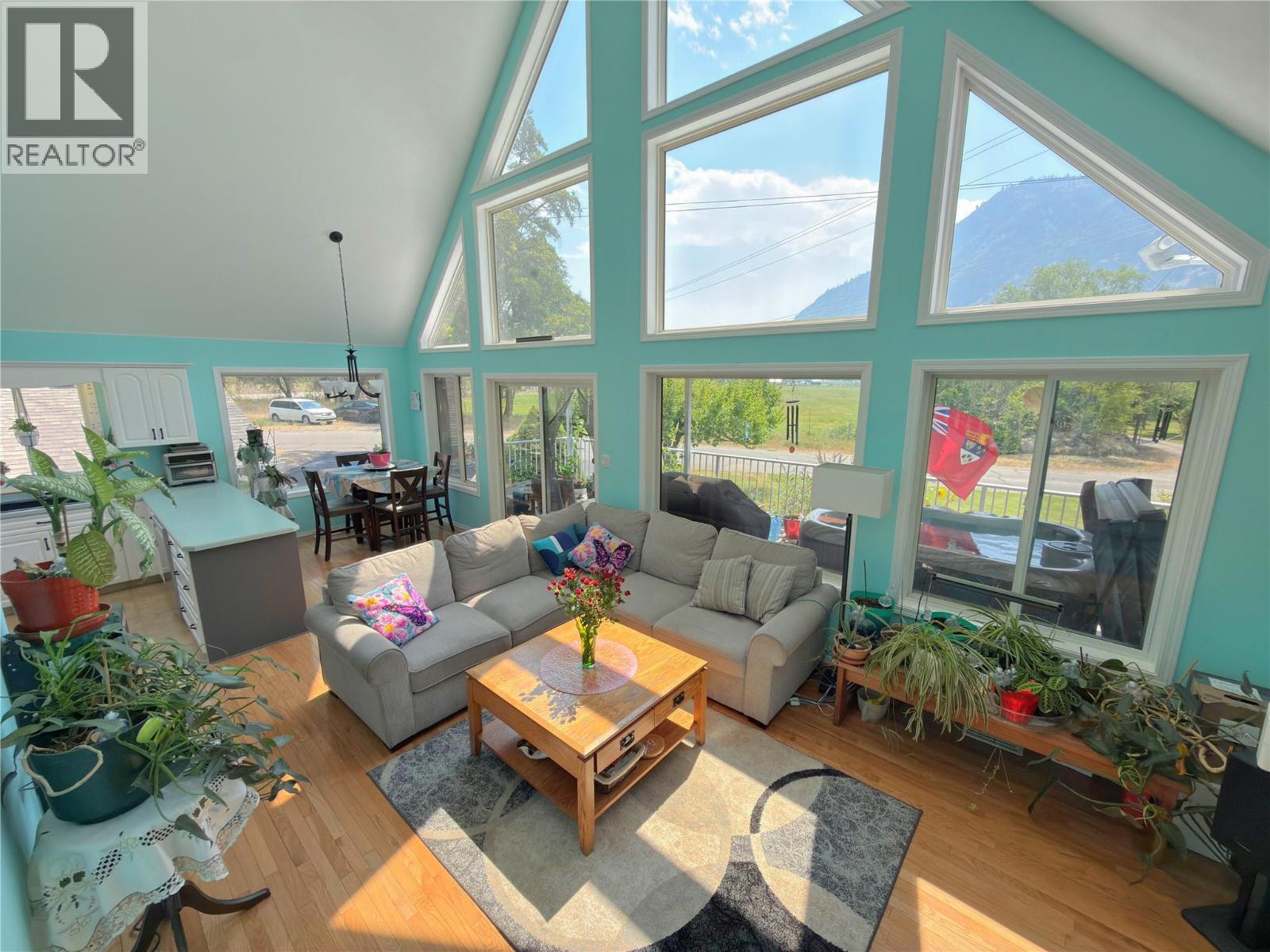 5012 14TH Avenue - 15