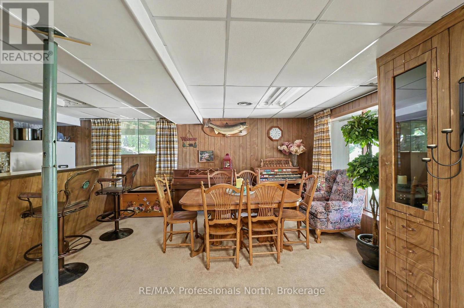 1015 KELSON ROAD - Image 26