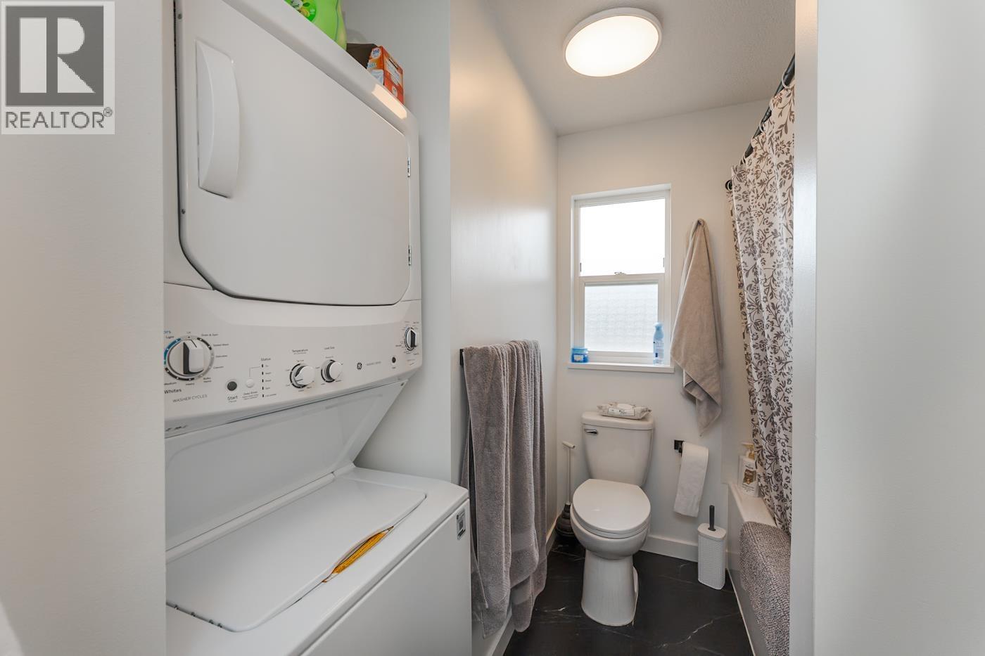 1497 MCCULLAGH AVENUE - 29