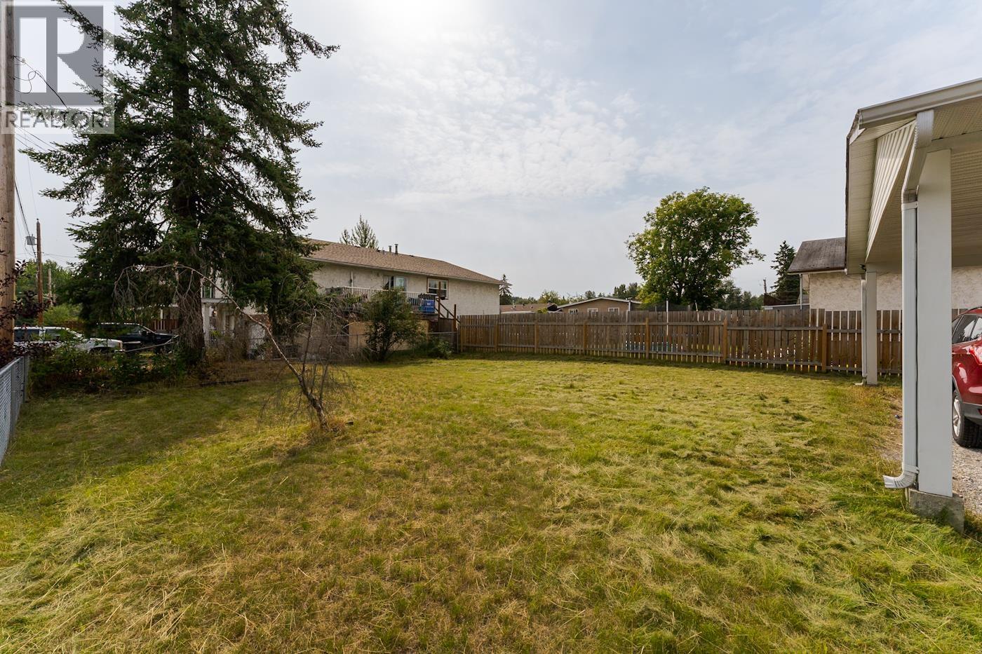 1497 MCCULLAGH AVENUE - 37