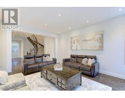 Bedroom 3 - 18 Deanston Court, Brampton, ON L6X2Z7 Photo 14