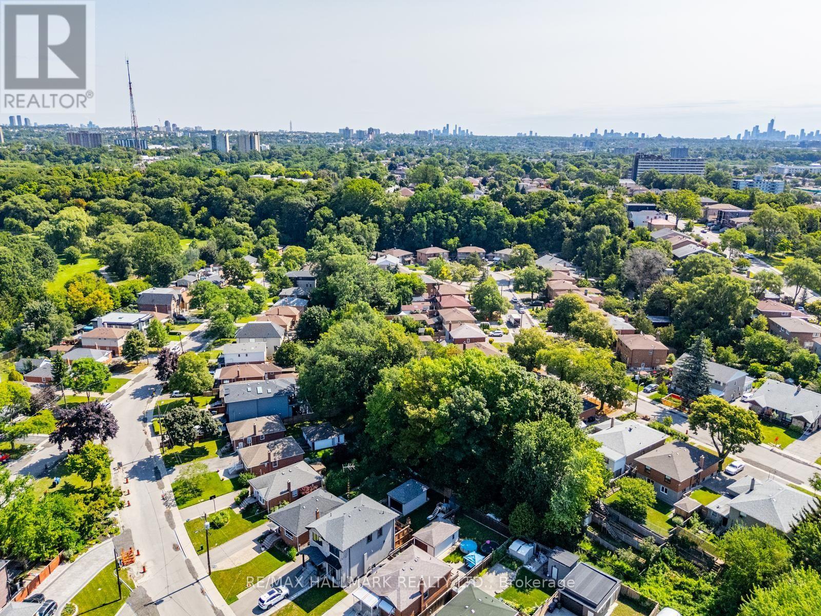 31 FRIMETTE CRESCENT - 19