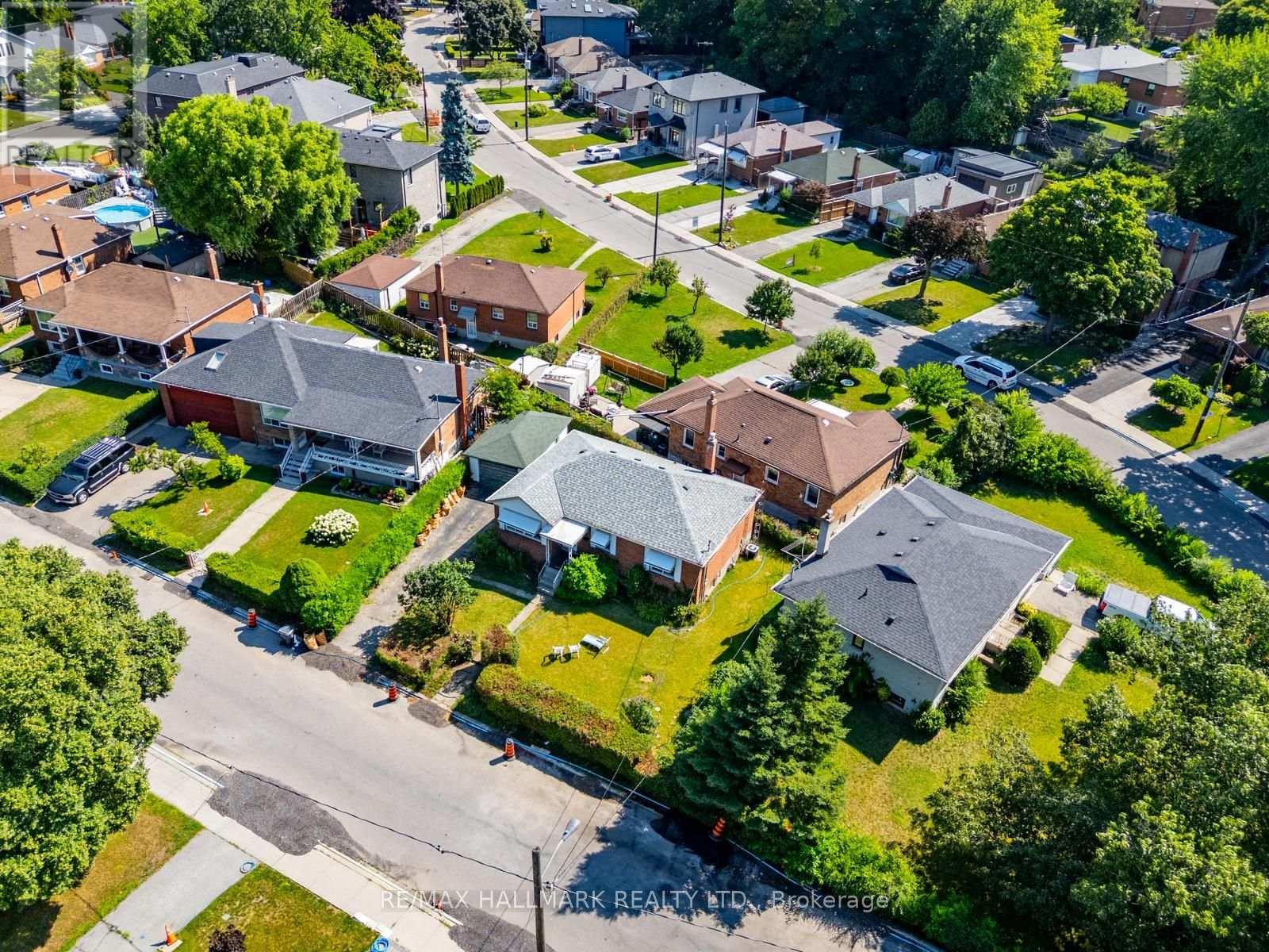 31 FRIMETTE CRESCENT - 7