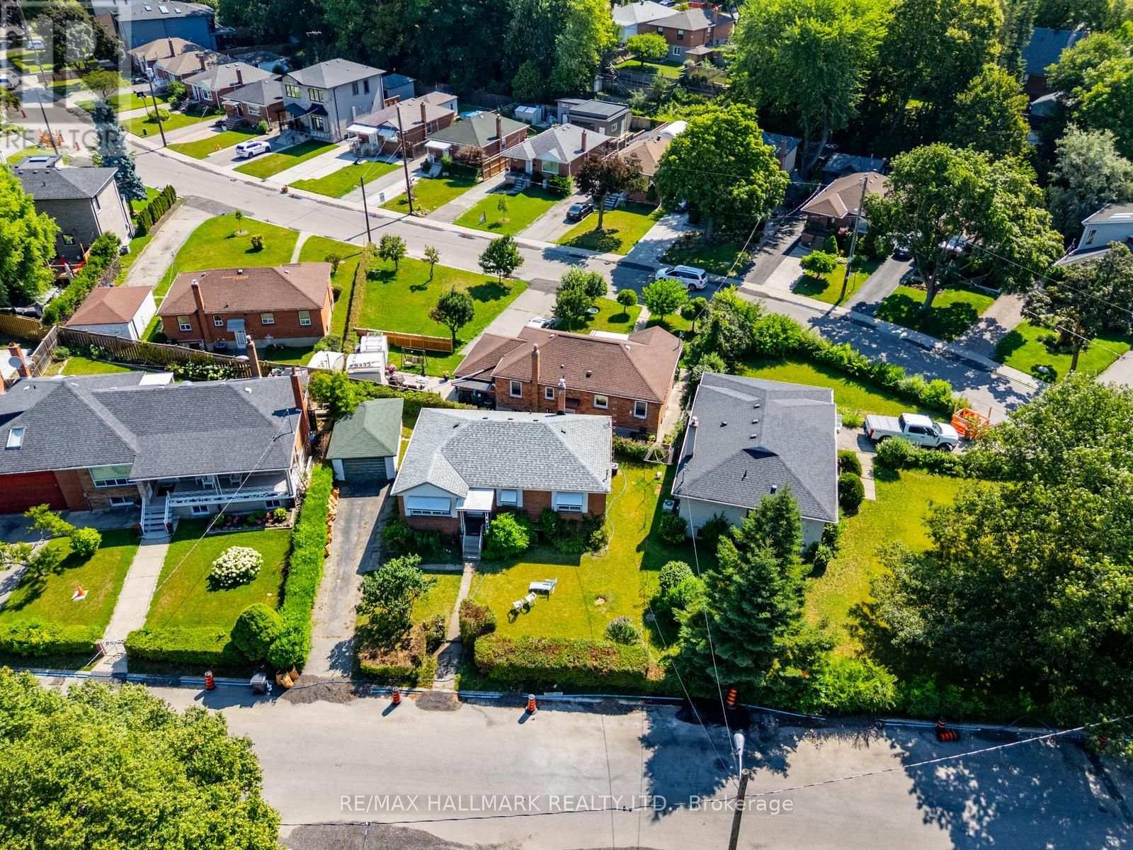 31 FRIMETTE CRESCENT - 8