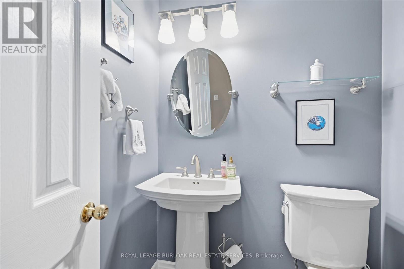 #47 1150 SKYVIEW DRIVE - 19