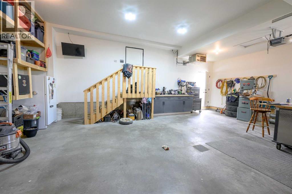 10717 150 Avenue - 43