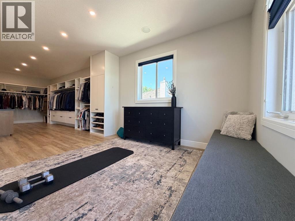 10221 74 Avenue - Image 32